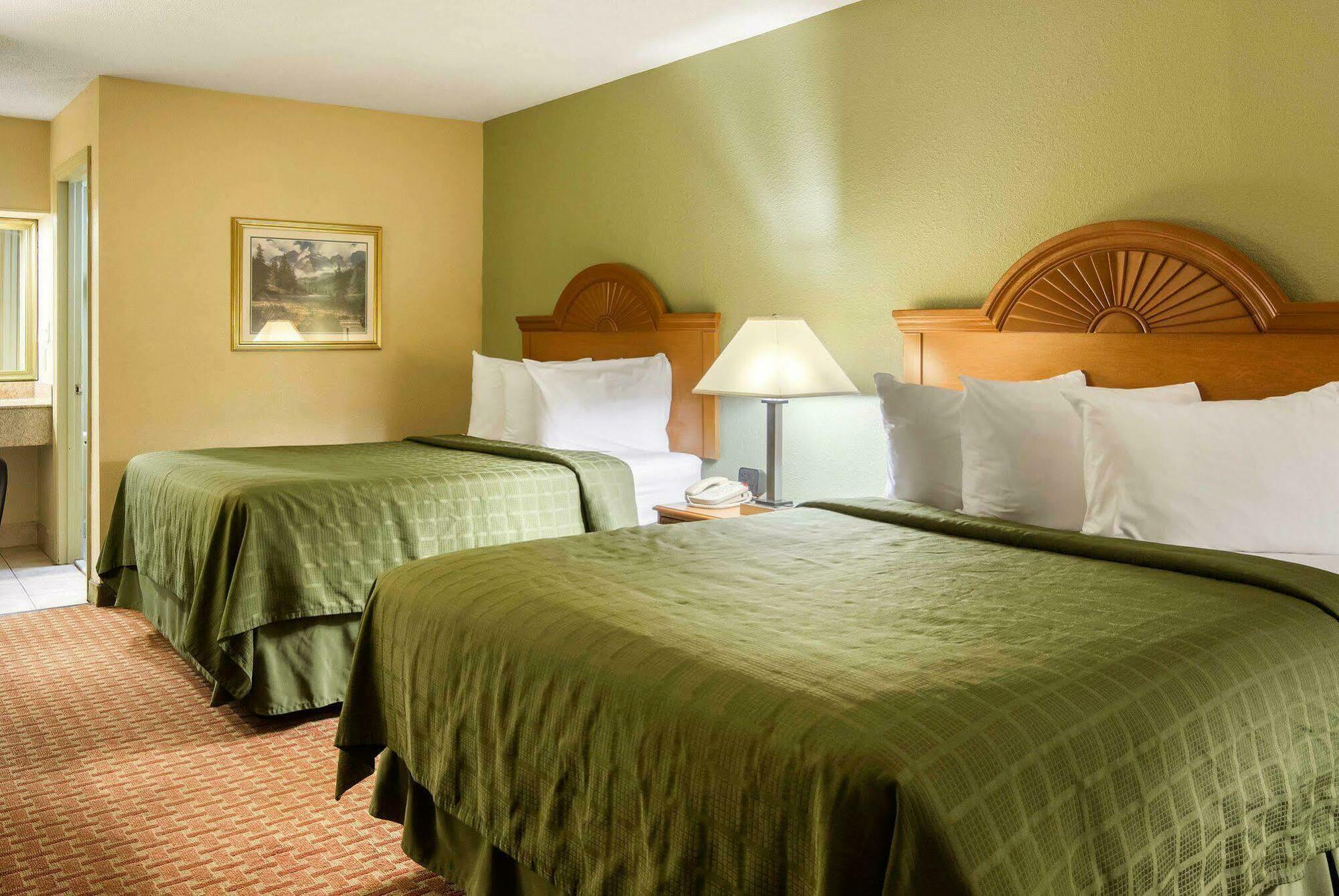 Quality Inn South Hill I-85 Exterior photo