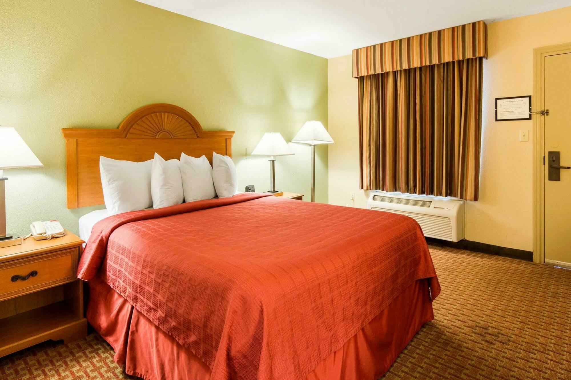 Quality Inn South Hill I-85 Exterior photo