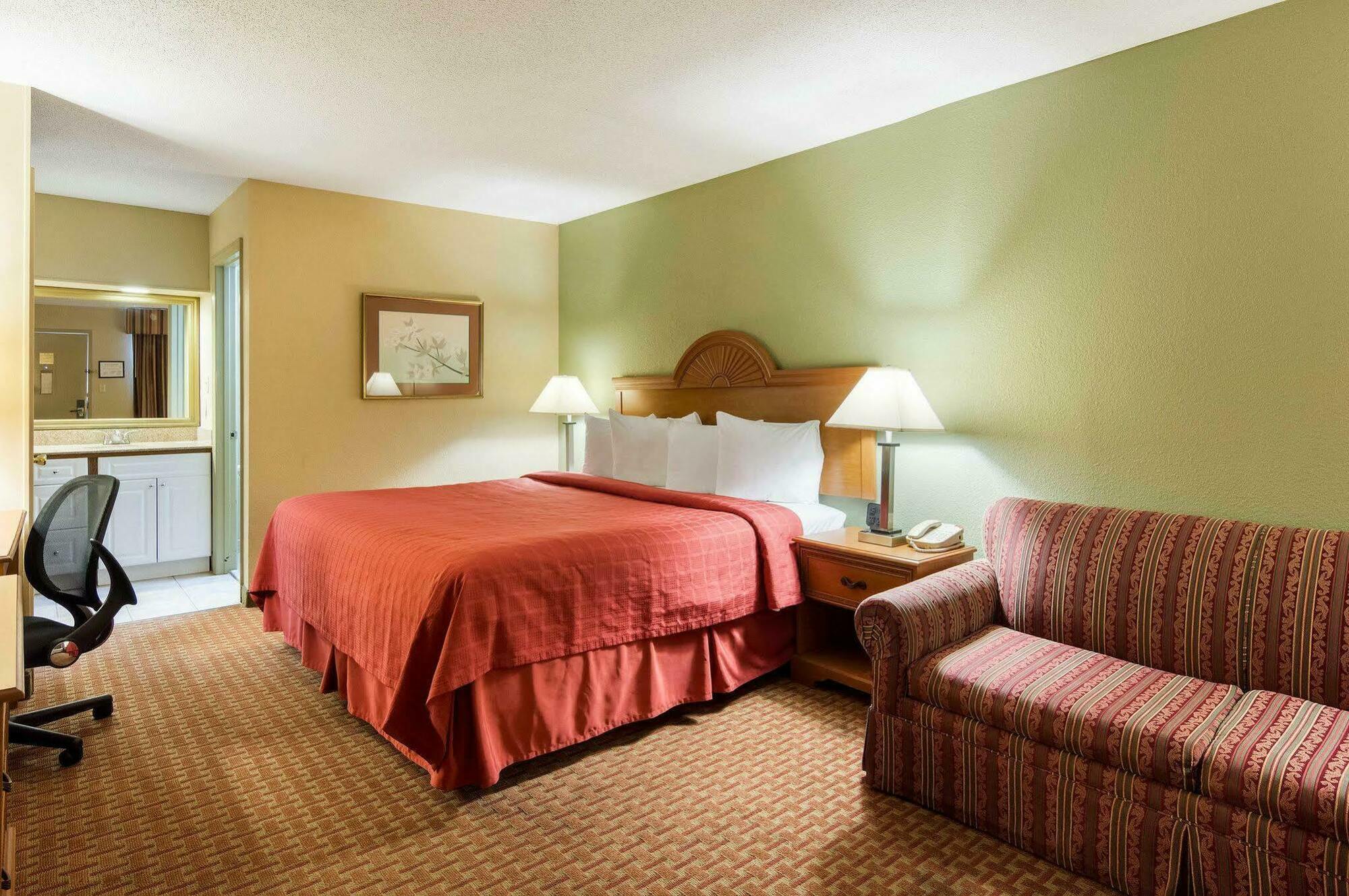 Quality Inn South Hill I-85 Exterior photo
