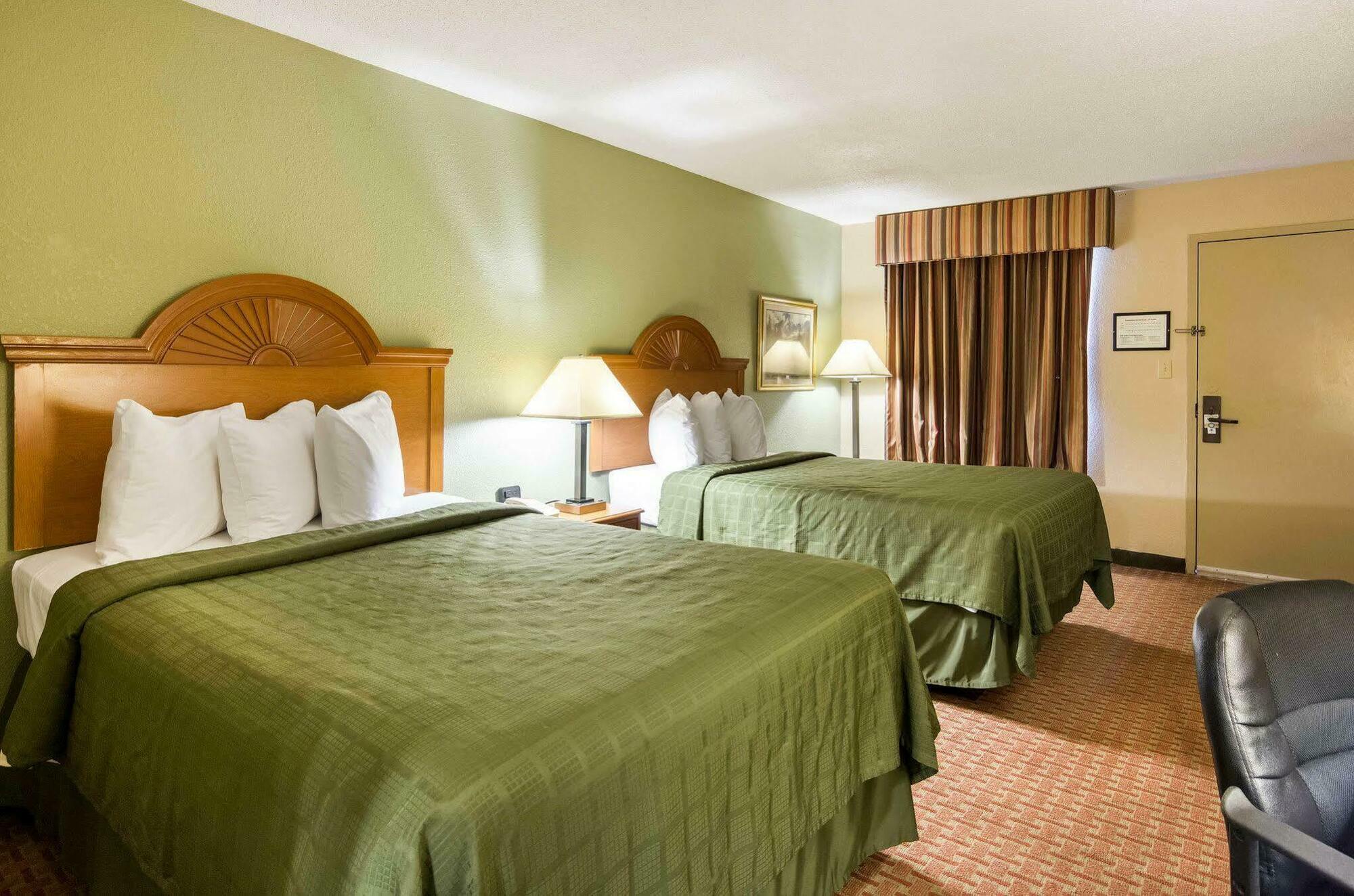 Quality Inn South Hill I-85 Exterior photo